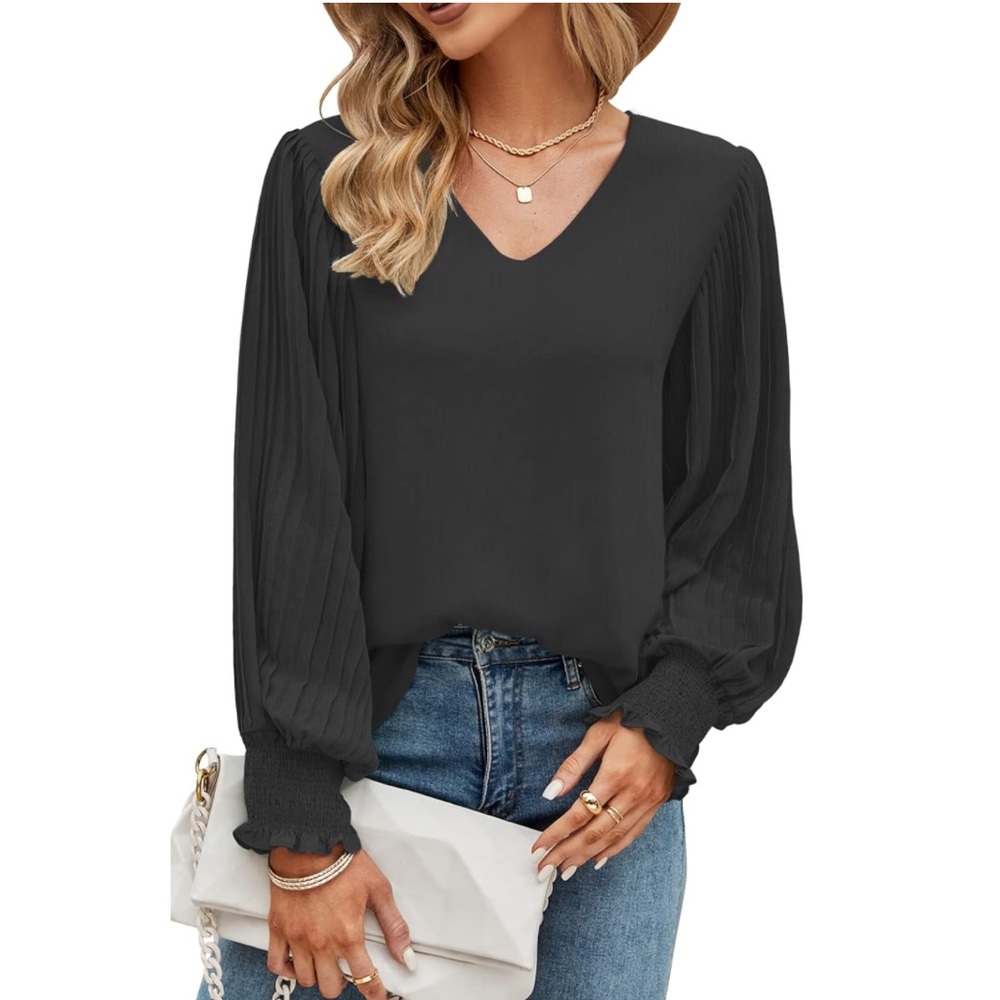 NWT, Large Aifer Womens V Neck Chiffon Blouses Pleated Lantern Sleeves.Black